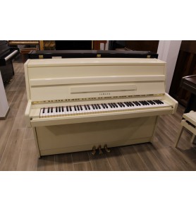 Photo Yamaha 104SI Ivoire Satiné